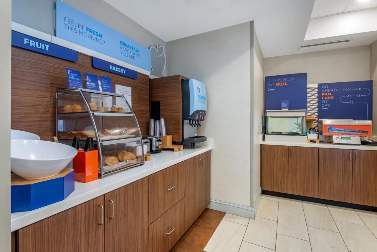 Holiday Inn Express Charlotte West - Gastonia By Ihg Dış mekan fotoğraf