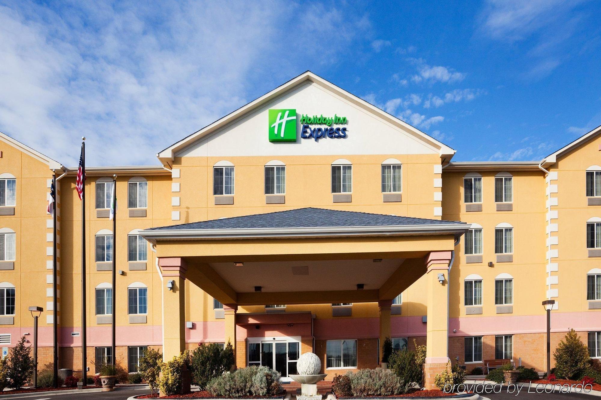 Holiday Inn Express Charlotte West - Gastonia By Ihg Dış mekan fotoğraf