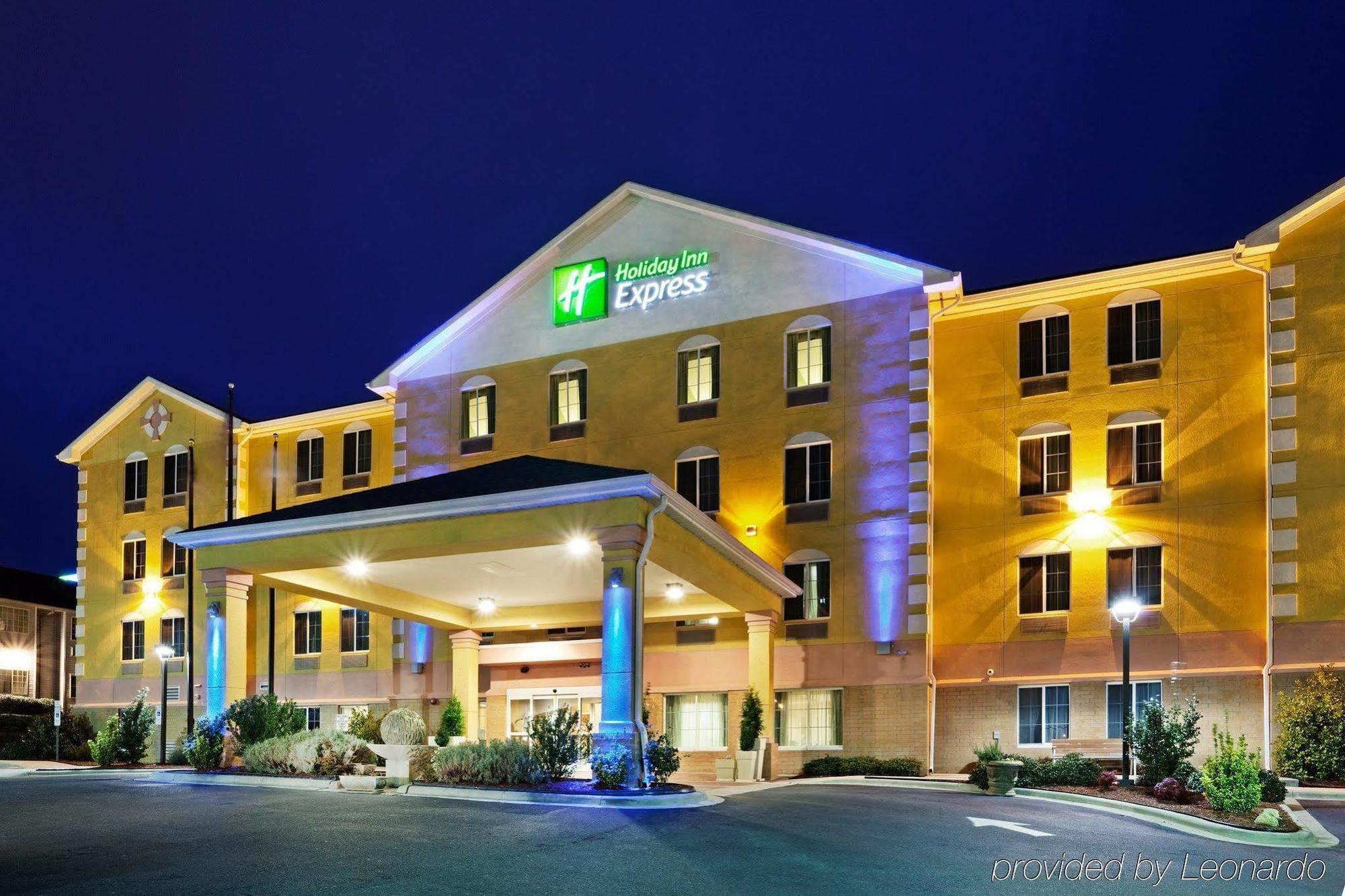 Holiday Inn Express Charlotte West - Gastonia By Ihg Dış mekan fotoğraf